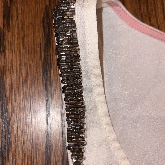 H&M BEADED ACCENT SHOULDER OFF WHITE TANK - Picture 12 of 14